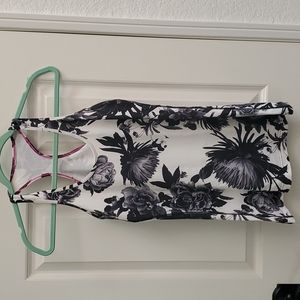 Lululemon cool racetrack tank